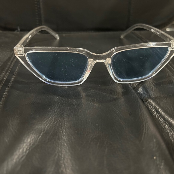 Clear Frame Cat Eye Sunglasses - Picture 1 of 7